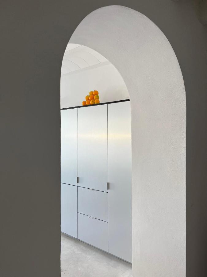 Design & Art, Patio With Orange Tree, Near Seville Carrion de Los Cespedes Exterior foto